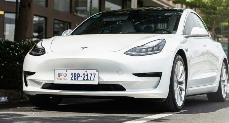 How electric cars are changing the auto industry